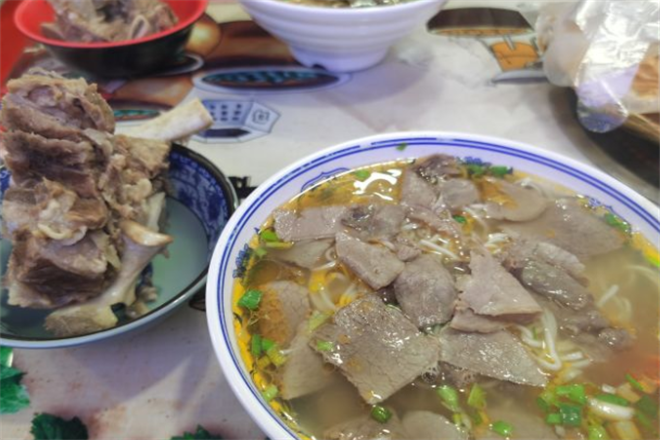 吴氏牛肉汤加盟