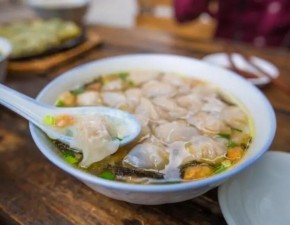 满宝馄饨加盟费高吗？