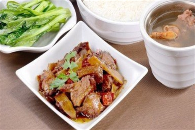 72街排骨饭加盟