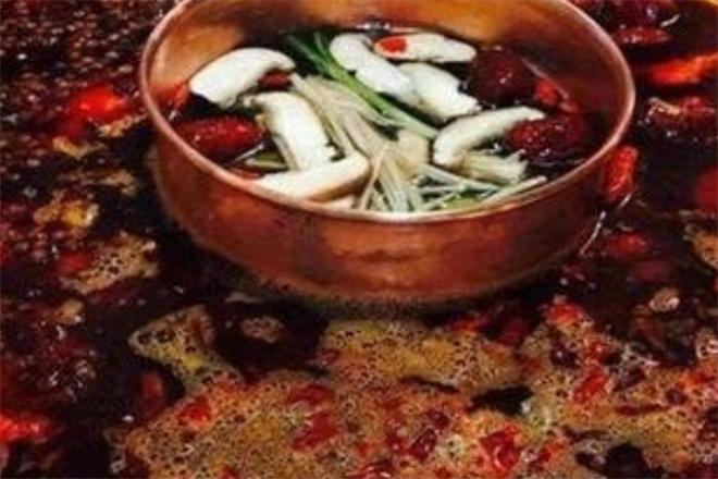 达江黑豆花鱼火锅加盟