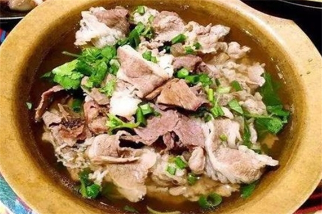 怪难吃跷脚牛肉加盟
