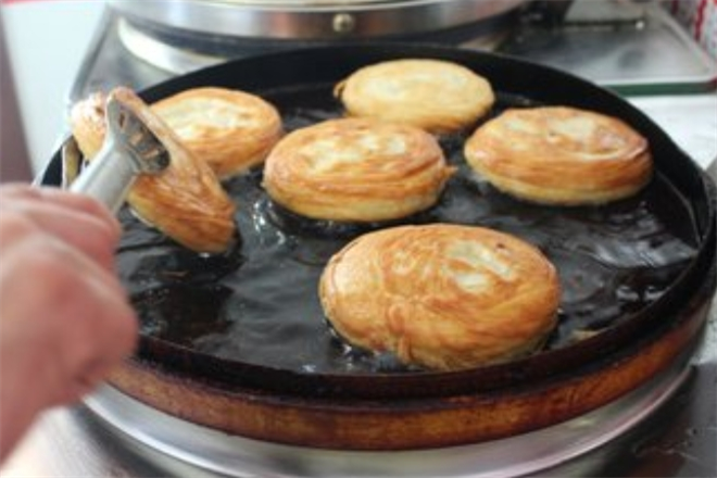宫廷香酥牛肉饼加盟