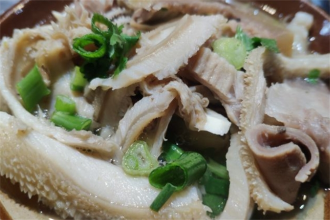 怪难吃跷脚牛肉加盟