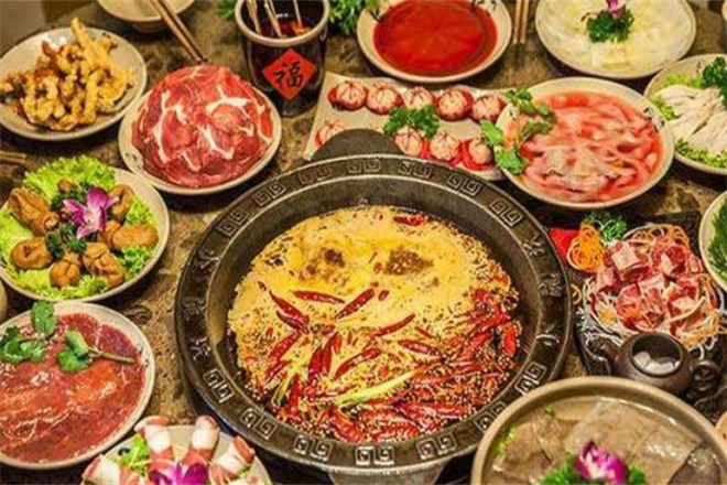 冠霞肥牛火锅加盟
