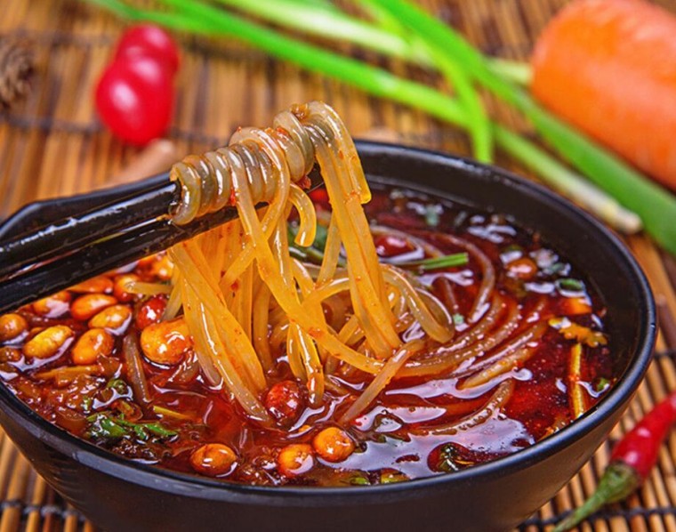 妙口香酸辣粉加盟