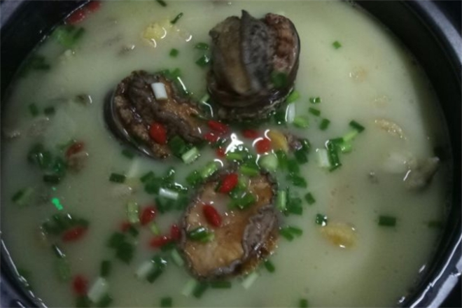 鸡包渔打边炉加盟