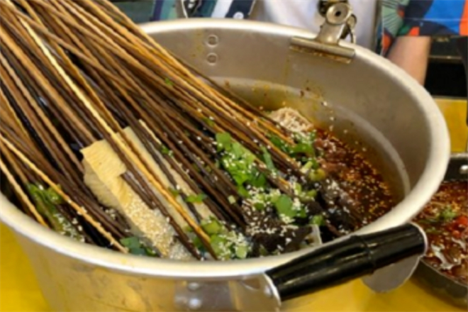 牛香阁串串店加盟