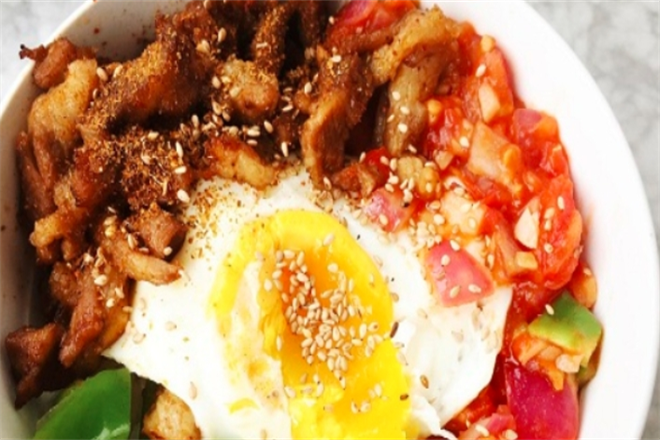 二师兄烤肉拌饭加盟