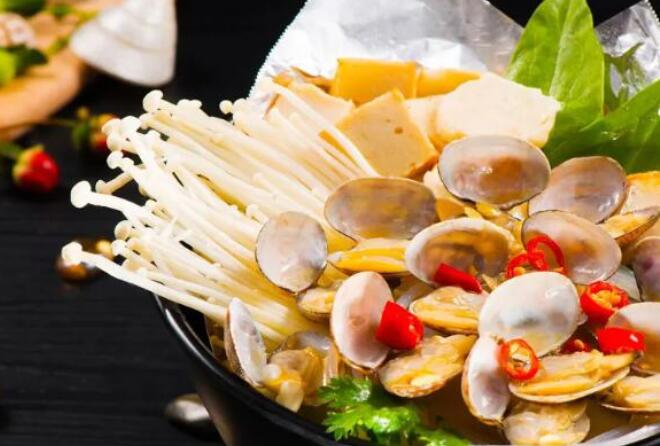 小小叶锡纸花甲米线