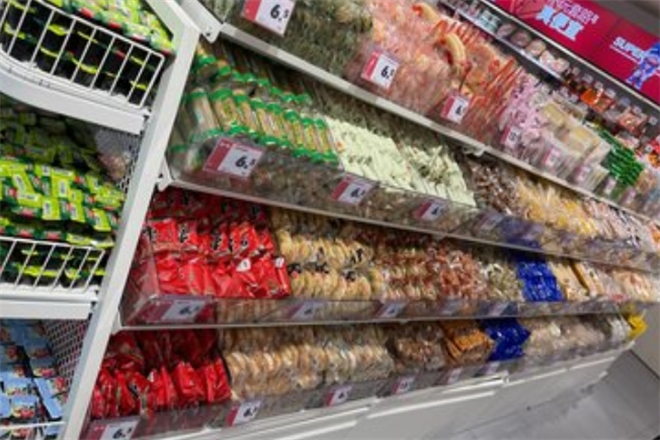 赵壹鸣零食加盟