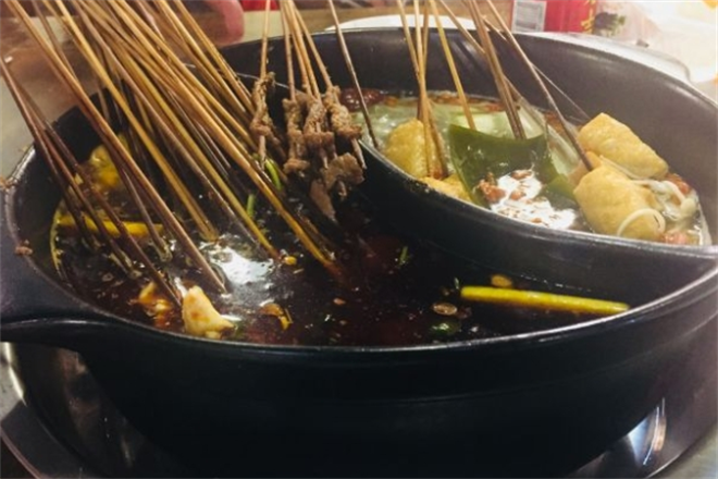 鑫胜园火锅麻辣烫加盟