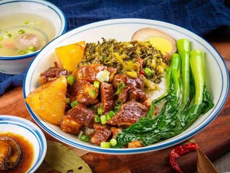 李喜旺牛腩饭加盟