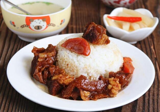 李喜旺牛腩饭加盟