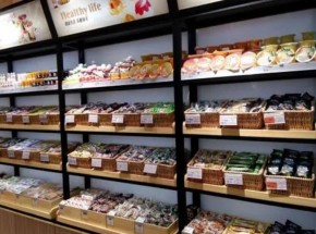 老婆大人零食店加盟好经营吗？