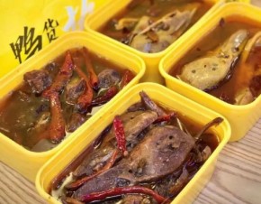 李华泽热卤加盟多少钱呢？
