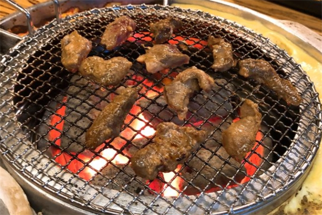 木炭烤肉加盟