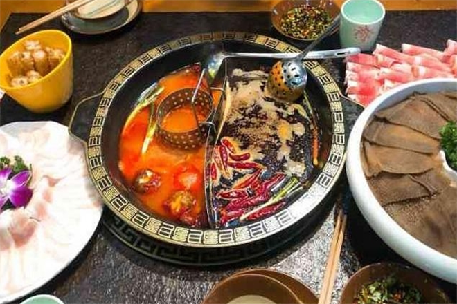 霸道老火锅加盟