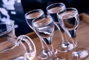 五粮液酒加盟一般需要多少钱？
