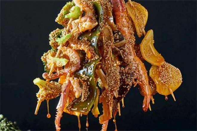 李记阿婆串串香加盟