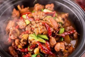 焱麻记鸡公煲加盟前景如何？