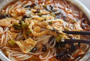 螺鼎记螺蛳粉加盟优势有哪些？