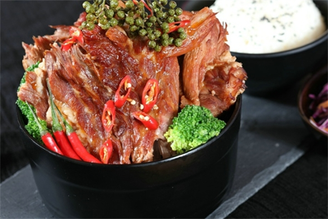 犟哥美味大块肉加盟
