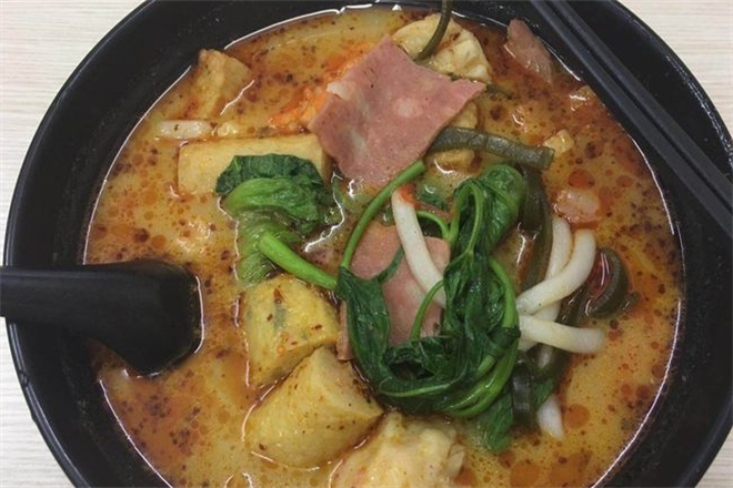 布依炀麻辣烫加盟