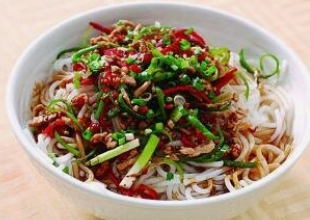 聚朋米线