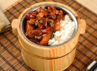 兴盛圆木桶饭