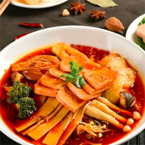 月热情麻辣烫