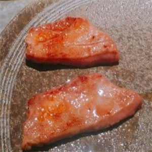 厚貞牛舌烧肉