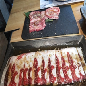 山之屋炭火烤肉