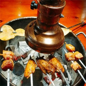 炭窑水浒烤肉
