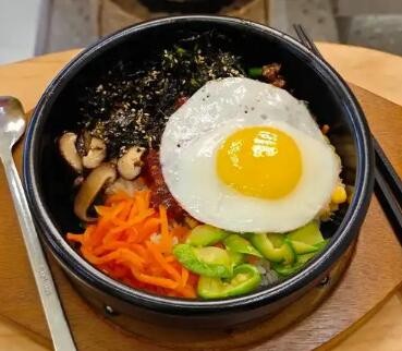 拌不道石锅拌饭